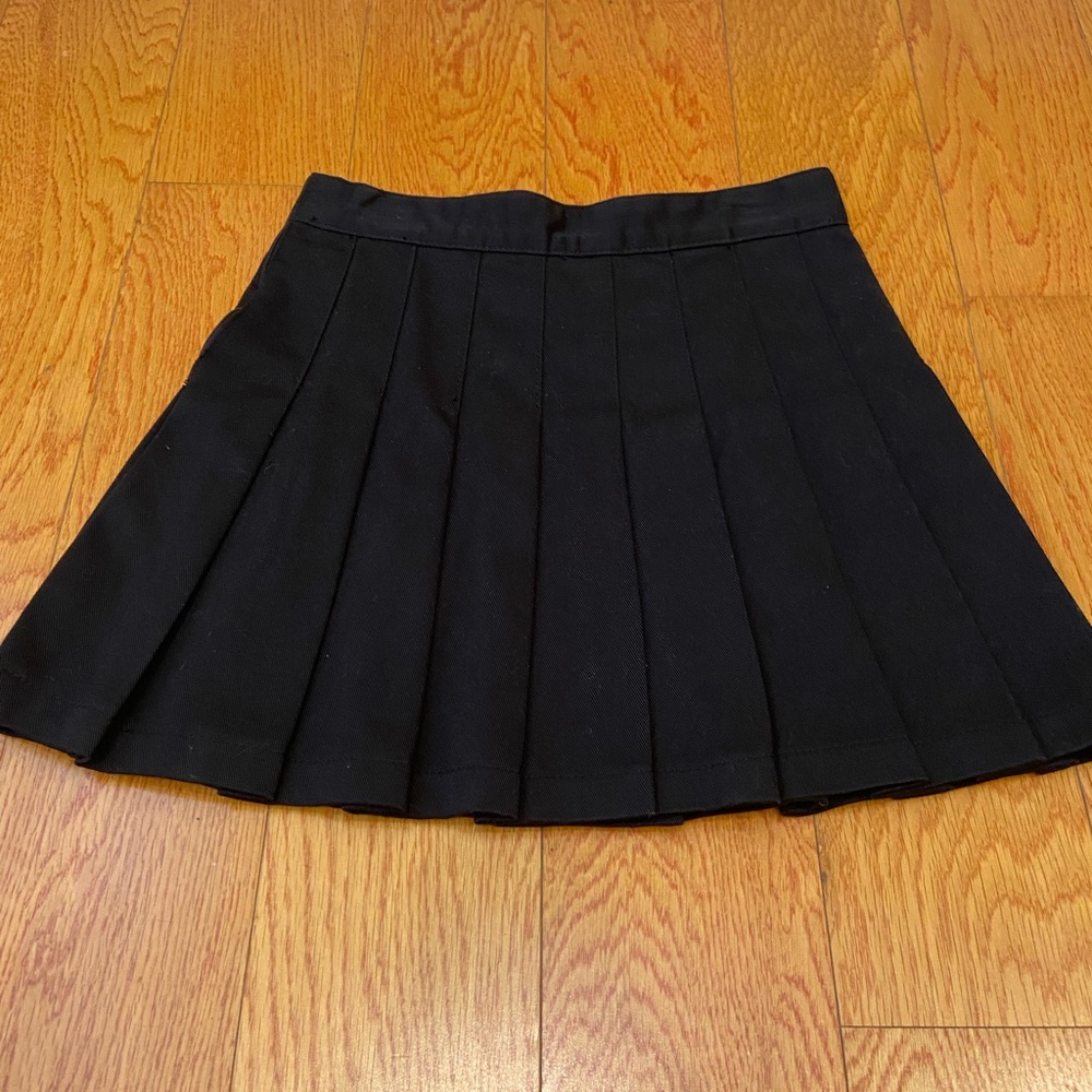Brandy Melville Black Pleated Mini Skirt